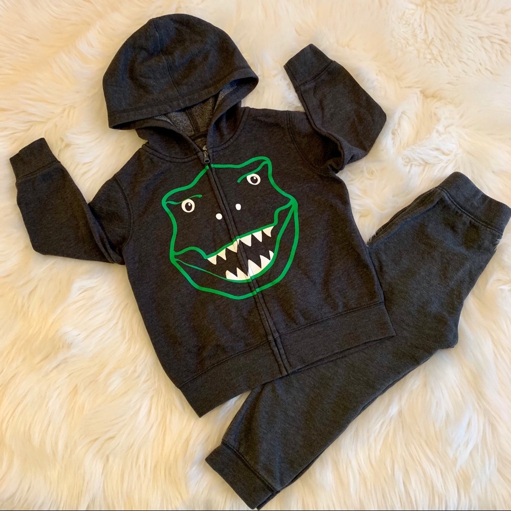 Active wear set for boys